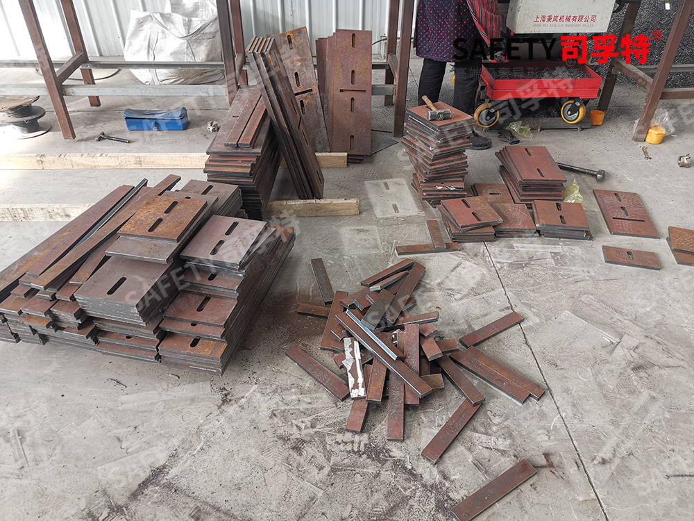 司孚特專業不銹鋼護欄立柱、不銹鋼駁接、玻璃夾具、不銹鋼精致鋼圓管方管生產廠家(圖10) 1 (10).jpg