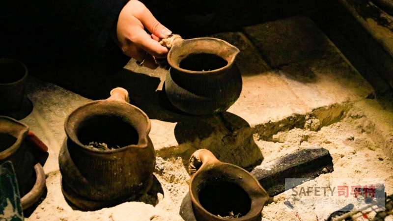 從“火塘烤茶”到“圍爐煮茶”，傳承中華茶文化 [精制鋼圍爐茶桌|炭火爐](圖3)