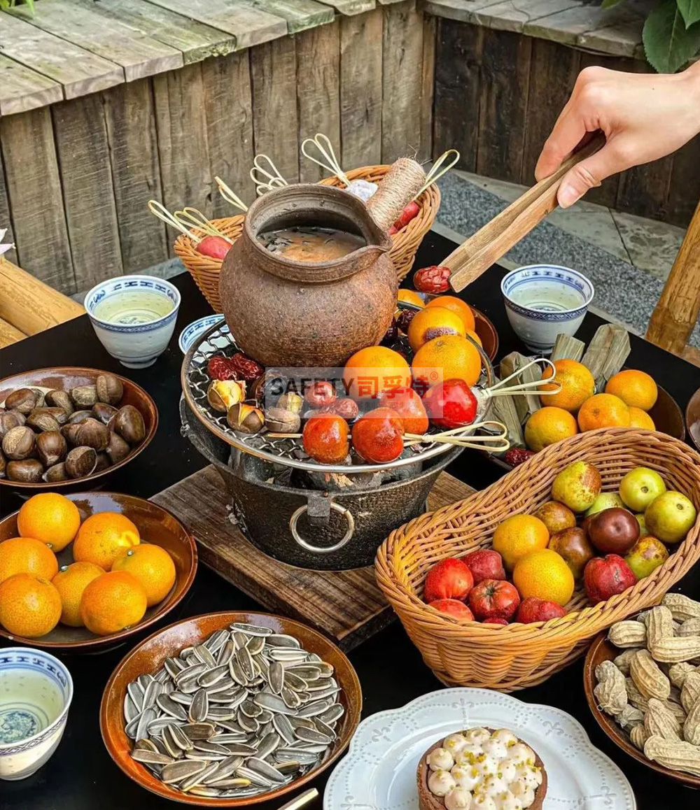 圍爐煮茶刷屏，一起來感受古詩詞中的茶風茶韻「圍爐茶桌，炭火爐」(圖1)