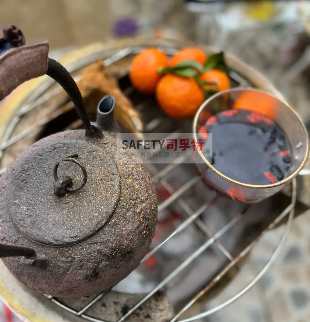 經(jīng)典永不過時,“圍爐煮茶”掀起新式社交風「司孚特圍爐茶桌」(圖3) 經(jīng)典永不過時,“圍爐煮茶”掀起新式社交風「司孚特圍爐茶桌」(圖3)