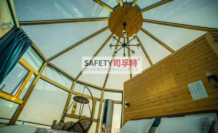 精制鋼透明民宿屋,仰望星空如夢似幻,浪漫至極(圖1) 精制鋼透明民宿屋,仰望星空如夢似幻,浪漫至極(圖1)